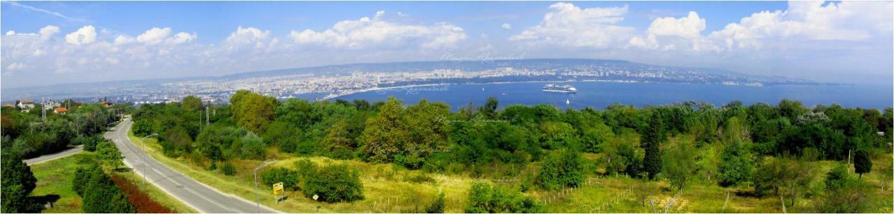 Galata Appartement Varna Buitenkant foto